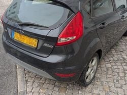 Usado 2009 Ford Fiesta Citadino | € 3.900 (Preço justo)