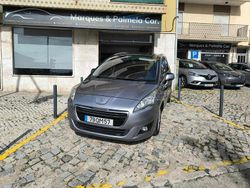 Cinzento Usado 2015 Peugeot 5008 | € 12.499 (Preço justo)