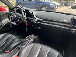 Vermelho Usado 2012 Ferrari 458 Coupé | € 199.000