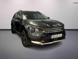 Cinzento Novo 2024 Kia Niro SUV | € 33.490 (Preço elevado)