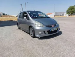 Usado 2004 Honda Jazz Sport Citadino | € 5.000