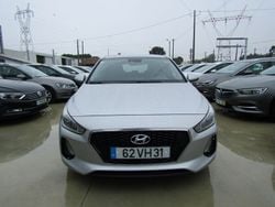 Cinza Usado 2018 Hyundai i30 Comfort | € 15.000 (Preço justo)