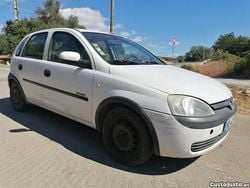 Branco Usado 2002 Opel Corsa Citadino | € 1.850 (Bom preço)