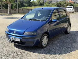 Usado 2002 Fiat Punto Citadino | € 1.280 (Bom preço)