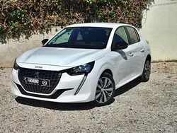 Branco Usado 2023 Peugeot 208 Allure Citadino | € 19.600 (Preço justo)