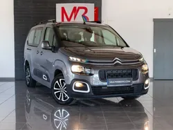 Cinza Usado 2019 Citroën Berlingo Feel Monovolume | € 20.950