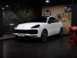 Branco Usado 2022 Porsche Cayenne Turbo S SUV | € 108.000