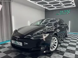 Preto Usado 2017 Tesla Model S Sedan | € 22.999