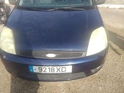 Azul Usado 2004 Ford Fiesta Citadino | € 2.250 (Bom preço)