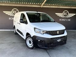 Branco Usado 2019 Peugeot Partner Van | € 12.500 (Bom preço)