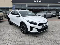 Branco Novo 2024 Kia XCeed Sport SUV | € 25.500 (Preço justo)