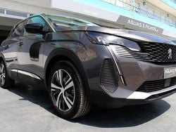 Cinzento Usado 2024 Peugeot 3008 | € 26.990 (Preço justo)