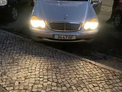 Usado 2002 Mercedes 220 Sedan | € 5.550