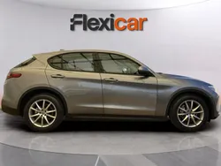 Cinza Usado 2018 Alfa Romeo Stelvio Super SUV | € 26.990 (Preço justo)