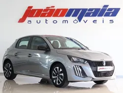 Cinzento Usado 2024 Peugeot 208 Citadino | € 15.800 (Bom preço)
