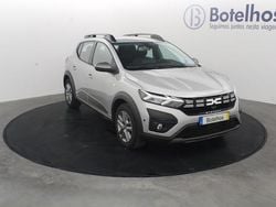 Cinza Usado 2023 Dacia Sandero Expression | € 16.900 (Preço justo)
