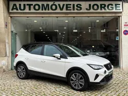 Branco Usado 2023 Seat Arona SUV | € 19.900 (Preço justo)