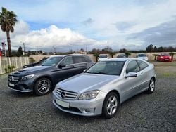 Cinza Usado 2009 Mercedes CLC220 Citadino | € 13.900
