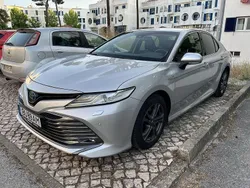 Usado 2020 Toyota Camry Luxury Sedan | € 25.900