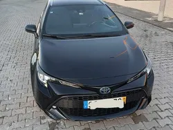 Preto Usado 2019 Toyota Corolla Hybrid Carrinha | € 18.500