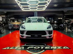 Branco Usado 2016 Porsche Macan SUV | € 52.500 (Preço justo)