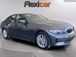 Cinza Usado 2019 BMW 330e Sport Line Sedan | € 24.490 (Super Preço)