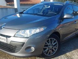 Cinzento Usado 2011 Renault Mégane GrandTour Carrinha | € 7.950 (Preço justo)