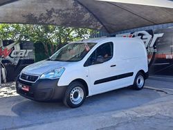 Branco Usado 2018 Peugeot Partner Van | € 12.250 (Preço justo)