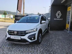 Branco Usado 2022 Dacia Sandero Expression Citadino | € 15.500 (Bom preço)