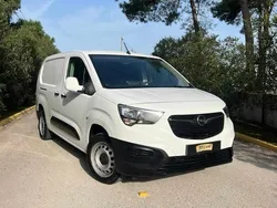 Branco Usado 2021 Opel Combo Monovolume | € 16.400 (Preço justo)