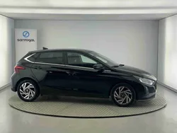 Preto Usado 2023 Hyundai i20 Comfort | € 16.340 (Bom preço)