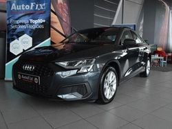 Cinzento Usado 2021 Audi A3 Advanced Plus Sedan | € 23.800 (Preço elevado)