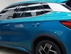 Azul Usado 2023 BYD Atto 3 Comfort SUV | € 31.490 (Preço elevado)