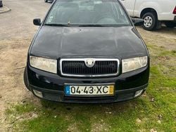 Usado 2004 Skoda Fabia Sedan | € 2.500 (Preço justo)