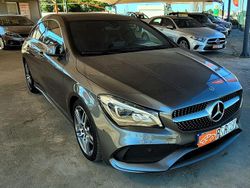 Cinza Usado 2018 Mercedes CLA180 AMG line Sedan | € 21.990 (Preço elevado)