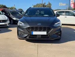 Preto Usado 2020 Ford Focus ST-Line Carrinha | € 17.900 (Preço justo)