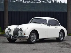 Branco Usado 1960 Jaguar XK | € 98.000
