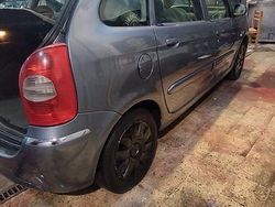 Usado 2005 Citroën Xsara Picasso Monovolume | € 2.500 (Preço justo)