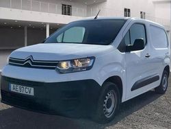 Branco Usado 2019 Citroën Berlingo Monovolume | € 12.990