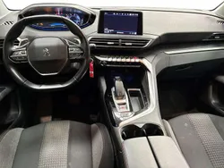 Azul Usado 2019 Peugeot 5008 Active Monovolume | € 21.990 (Preço justo)