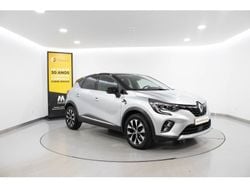 Cinzento Usado 2023 Renault Captur SUV | € 20.880 (Preço justo)