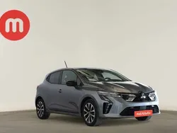 Cinzento Usado 2024 Mitsubishi Colt | € 19.299 (Preço justo)
