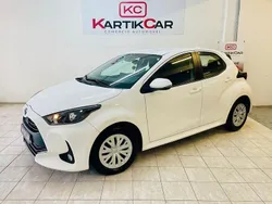 Branco Usado 2022 Toyota Yaris Hybrid | € 19.999 (Bom preço)
