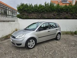 Usado 2005 Ford Fiesta Citadino | € 1.950 (Preço justo)
