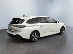 Branco Usado 2022 Peugeot 308 Allure Carrinha | € 19.990 (Bom preço)