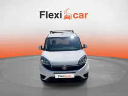 Branco Usado 2023 Fiat Doblò Monovolume | € 16.980 (Bom preço)