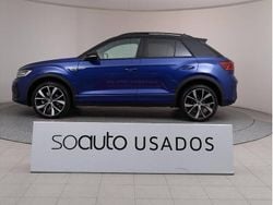 Azul escuro metalizado Usado 2024 VW T-Roc R-line SUV | € 30.990 (Preço justo)