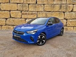 Azul Usado 2022 Opel Corsa-e Elegance Citadino | € 18.950 (Preço justo)