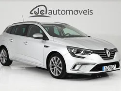 Cinzento Usado 2020 Renault Mégane IV Carrinha | € 16.900 (Preço justo)