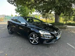 Preto Usado 2018 Volvo V40 Carrinha | € 18.500 (Bom preço)